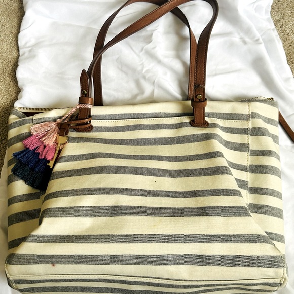 Fossil Computer Tote Bag - Picture 1 of 3